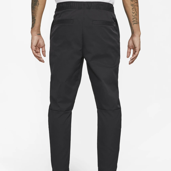 Брюки Nike Club Men's Woven Tapered Leg Black - купить по цене 25 830 ₸ в  интернет магазине CLUB100